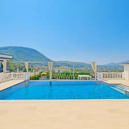 La Blanche 费特希耶