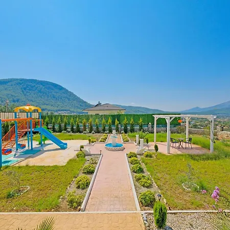 别墅 La Blanche 费特希耶