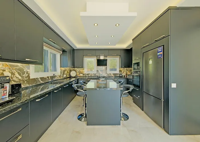 La Blanche * פאטהיה